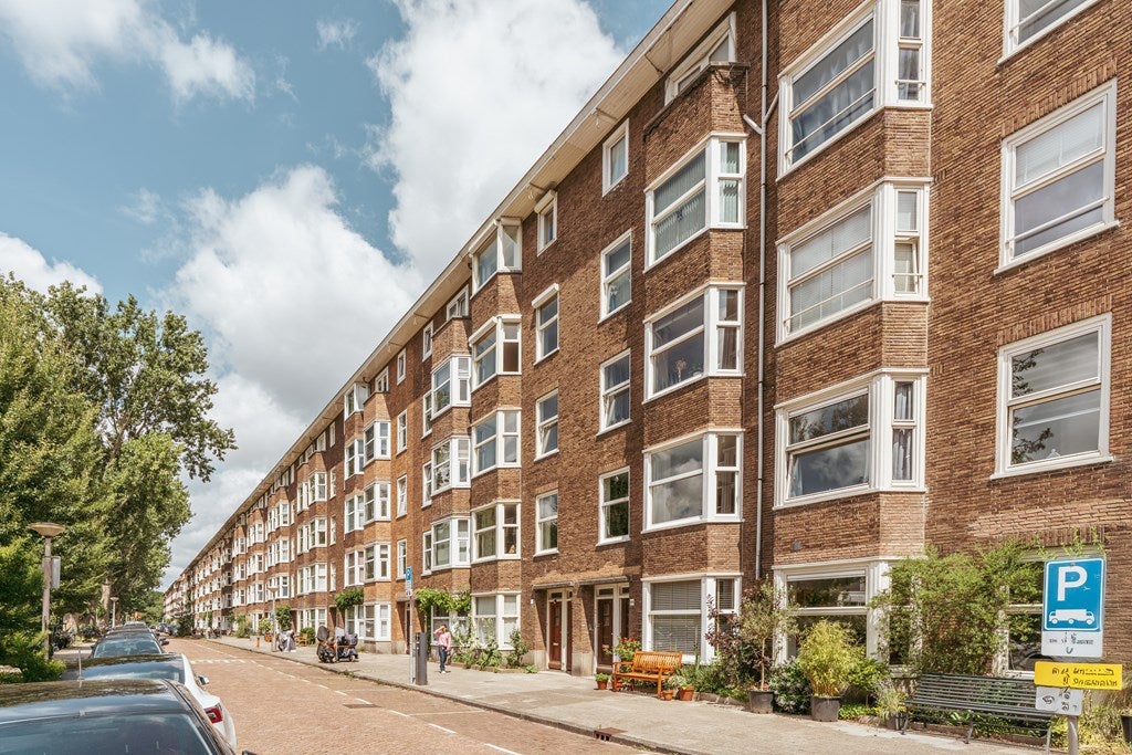 Te huur Appartement Postjeskade in Amsterdam