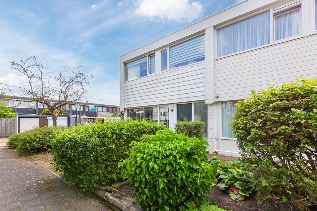 Hoekwoning te koop: Langs de Baan 51, Uithoorn