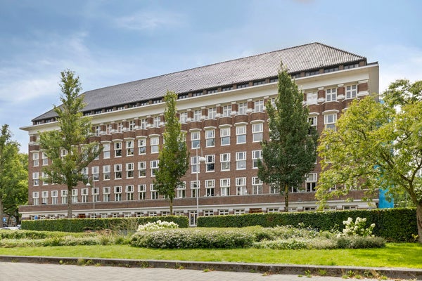 Flat Minervaplein in Amsterdam