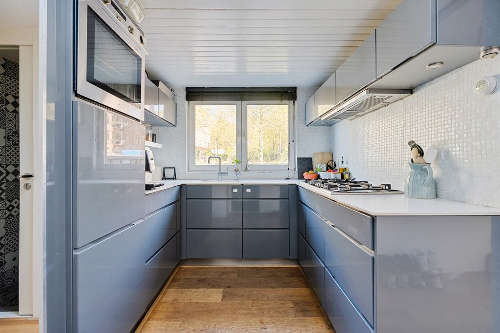 Appartement te koop: Bilderdijkkade 804, Amsterdam