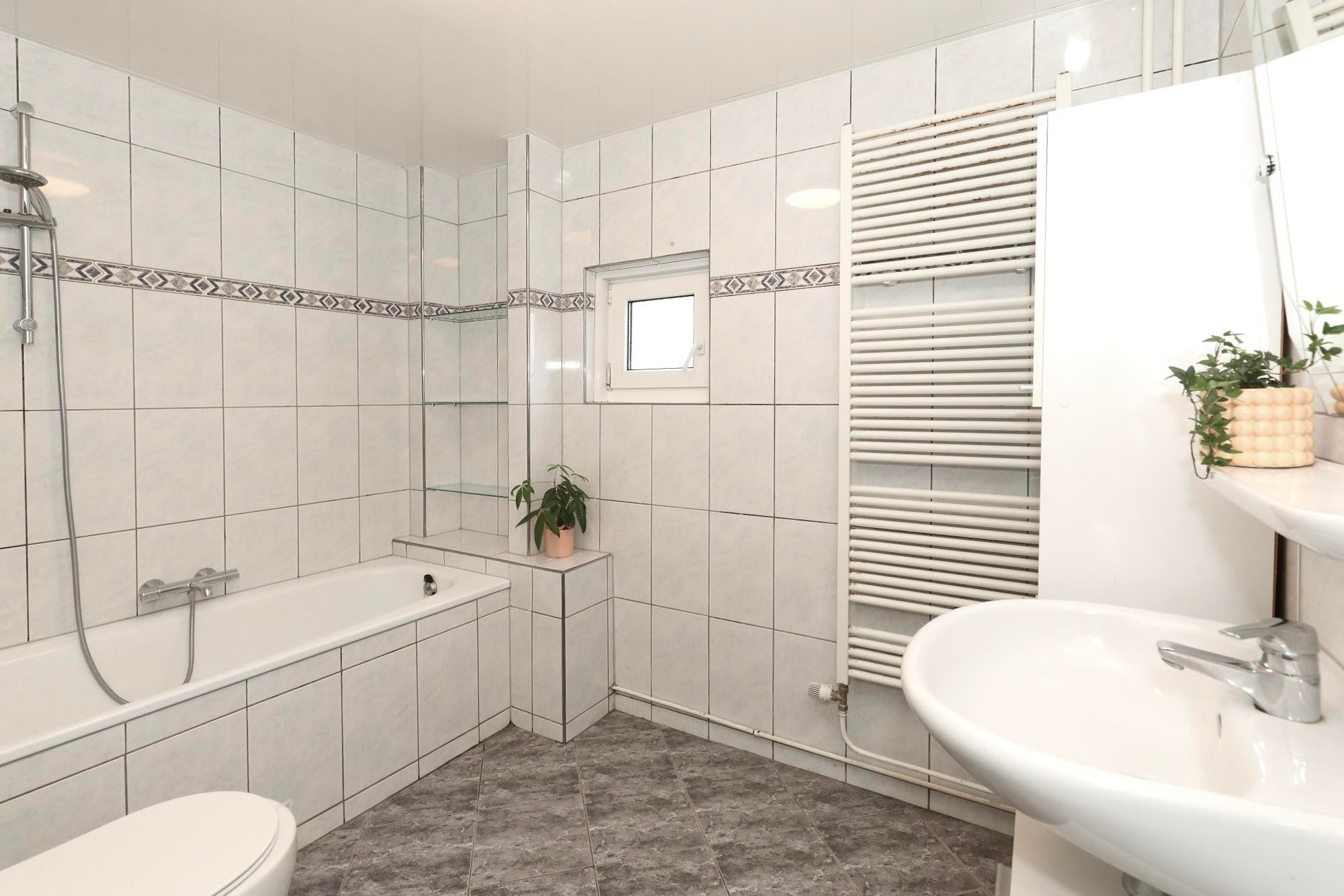 Tussenwoning te koop: St. Josephstraat 34, Hoensbroek
