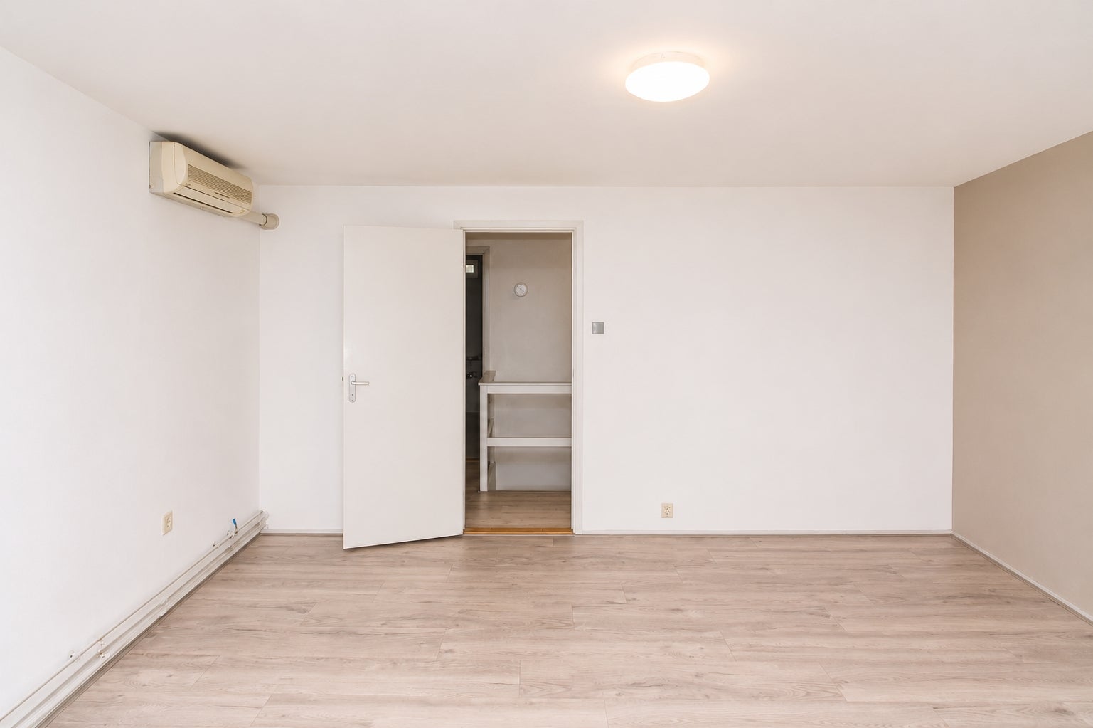 Appartement te huur: Pieter Calandlaan 33, Amsterdam
