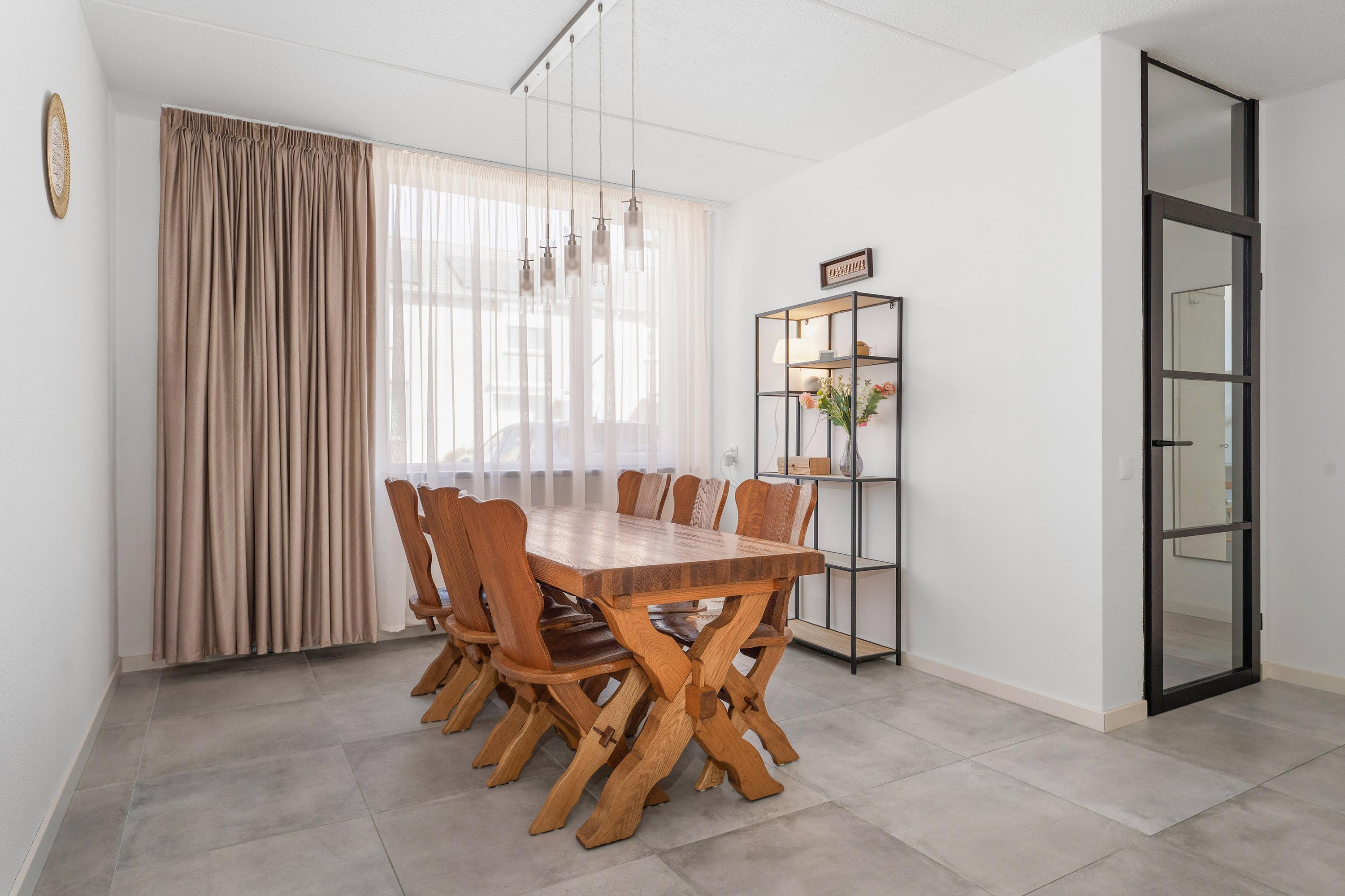 Tussenwoning te koop: Frans Halsstraat 5, Heerlen