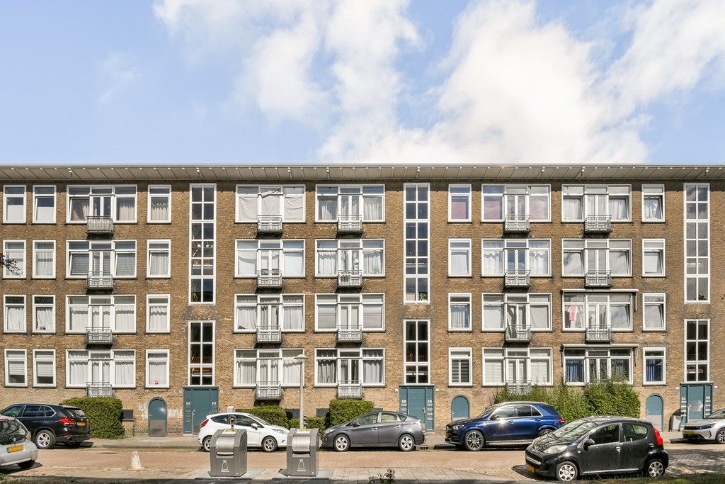 Appartement te koop: Charlotte de Bourbonstraat 37-3, Amsterdam