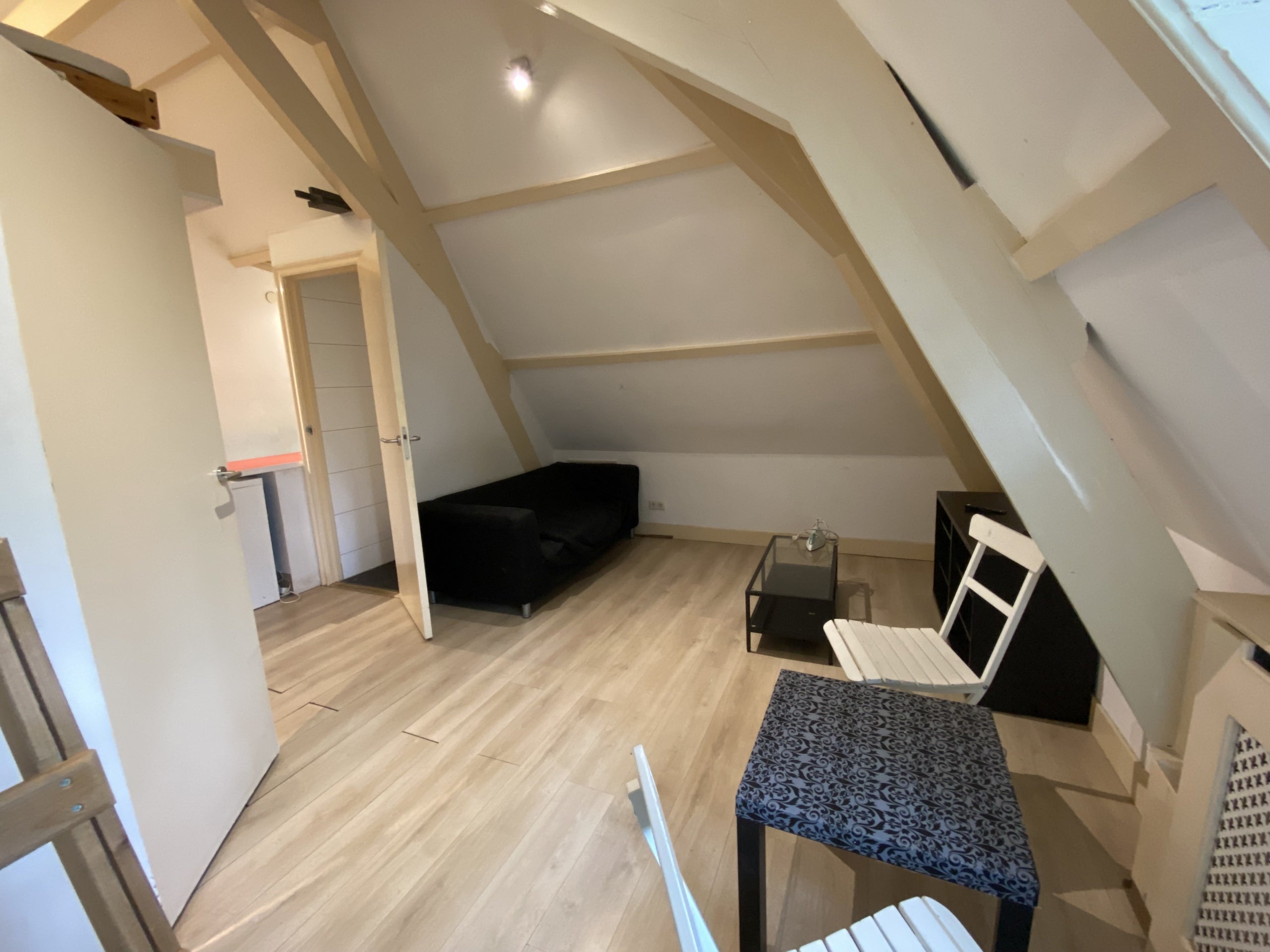 Te huur Appartement Kasteelweg in Rotterdam