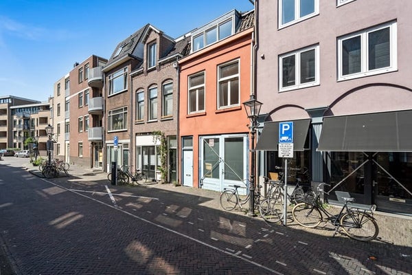 Appartement Lange Koestraat 45 in Utrecht