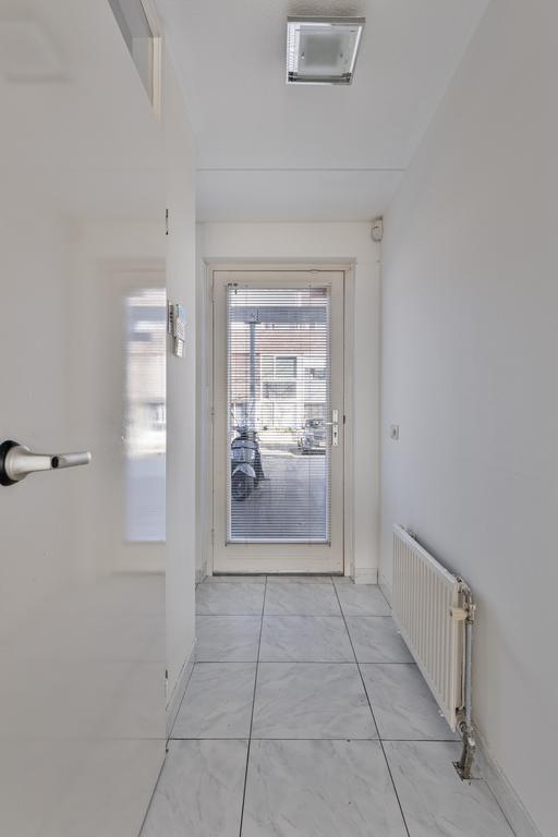 Woning te huur: Knokkestraat, Amsterdam