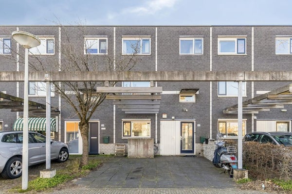 Huis Knokkestraat in Amsterdam