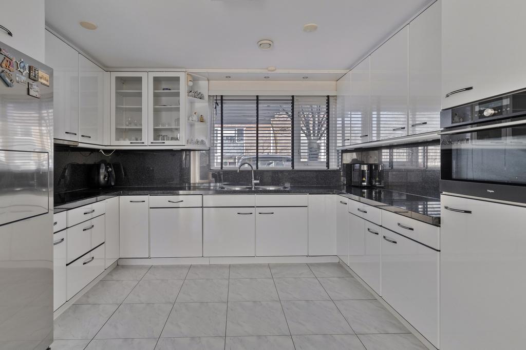 Woning te huur: Knokkestraat, Amsterdam