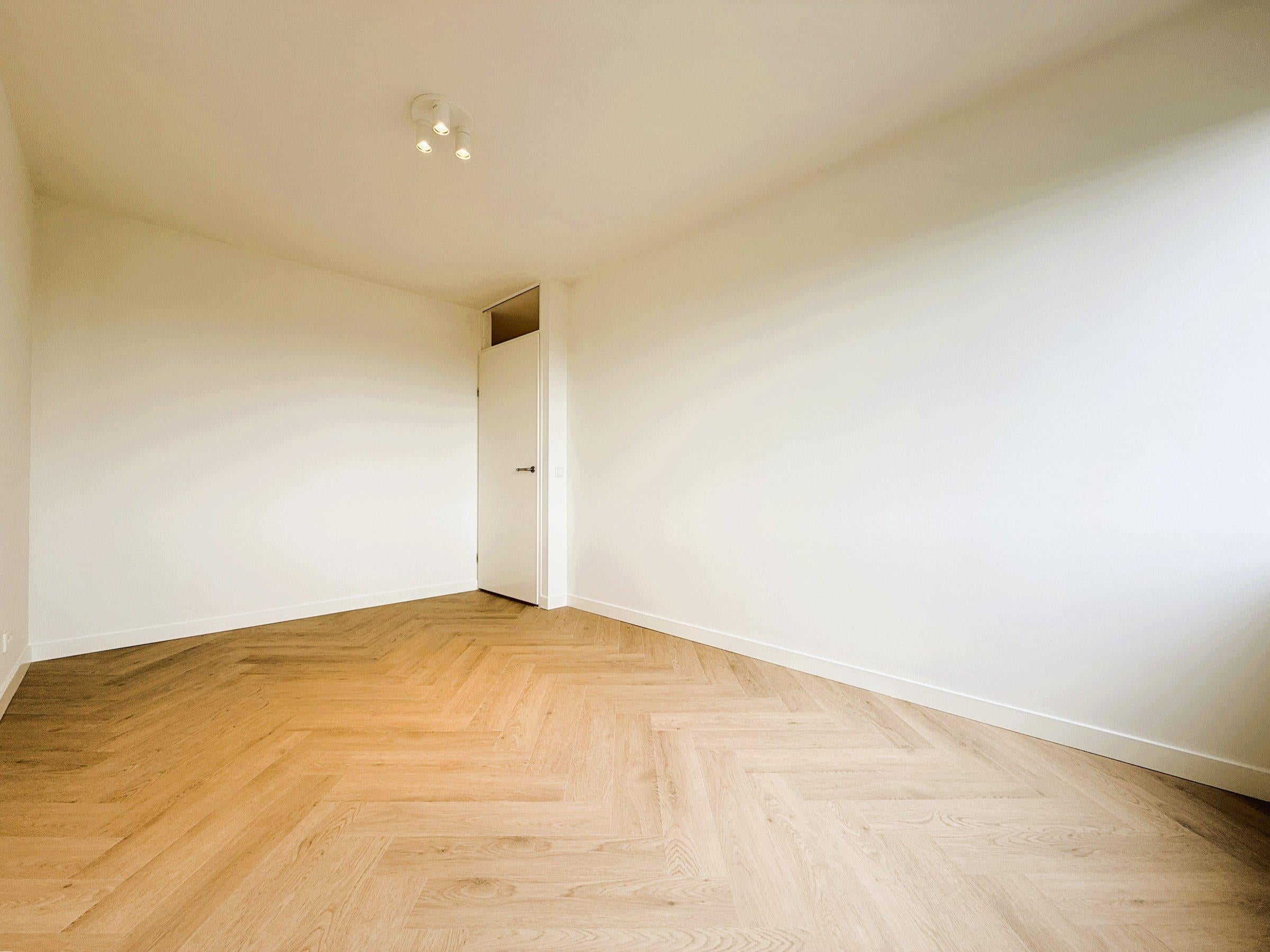 Woning te huur: Van Suchtelen van de Haarestraat, Amsterdam