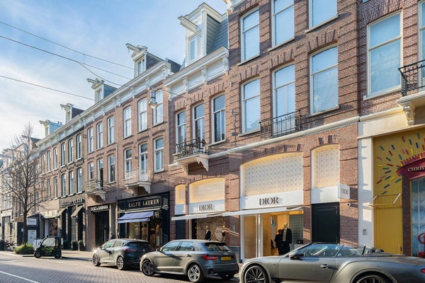 Te huur: Appartement Pieter Cornelisz. Hooftstraat in Amsterdam