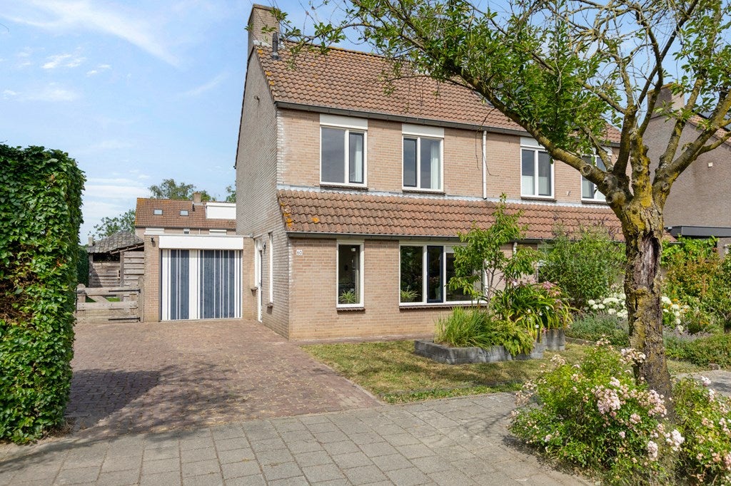 Huis De Kruiskamp 60 in Overasselt