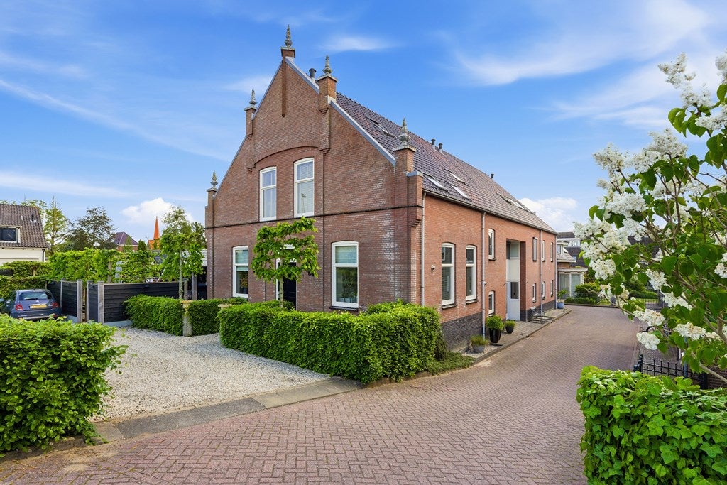 Huis Lekdijk 236 a in Nieuw-Lekkerland