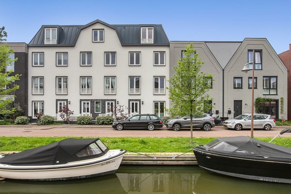 Huis Waadse Poldergracht in Muiden