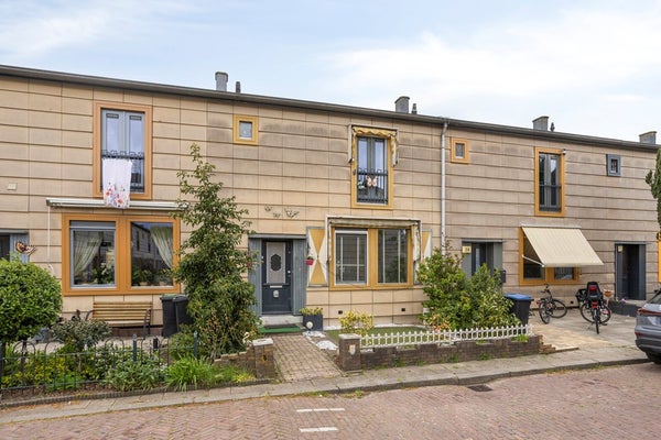 Huis Lijsterbeslaan 30 in Schiedam