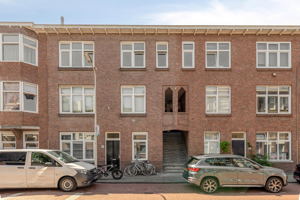 Appartement te koop: Maasstraat 293, 'S-Gravenhage