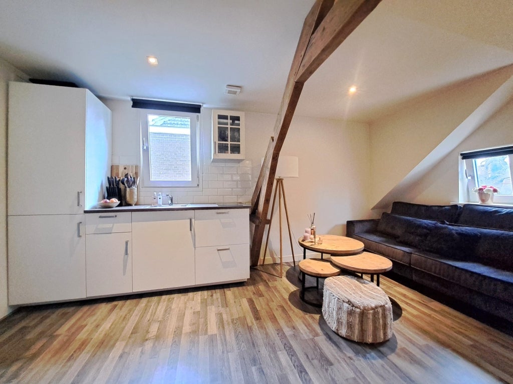Te huur Studio Schrijversstraat in Dordrecht