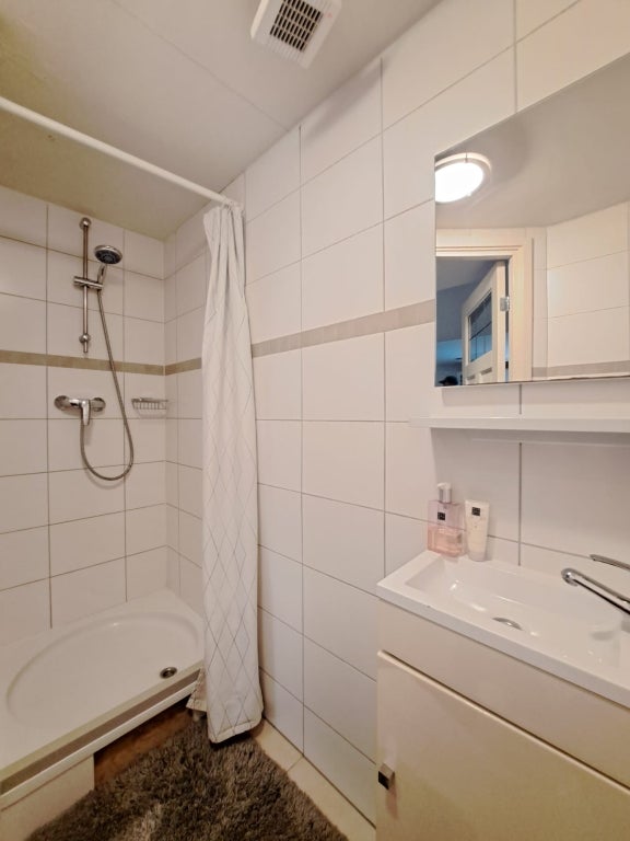 Te huur Studio Schrijversstraat in Dordrecht