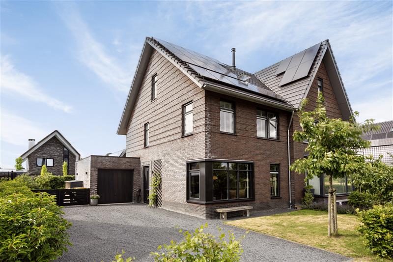 Huis Vrederiksakker 13 in Heerhugowaard