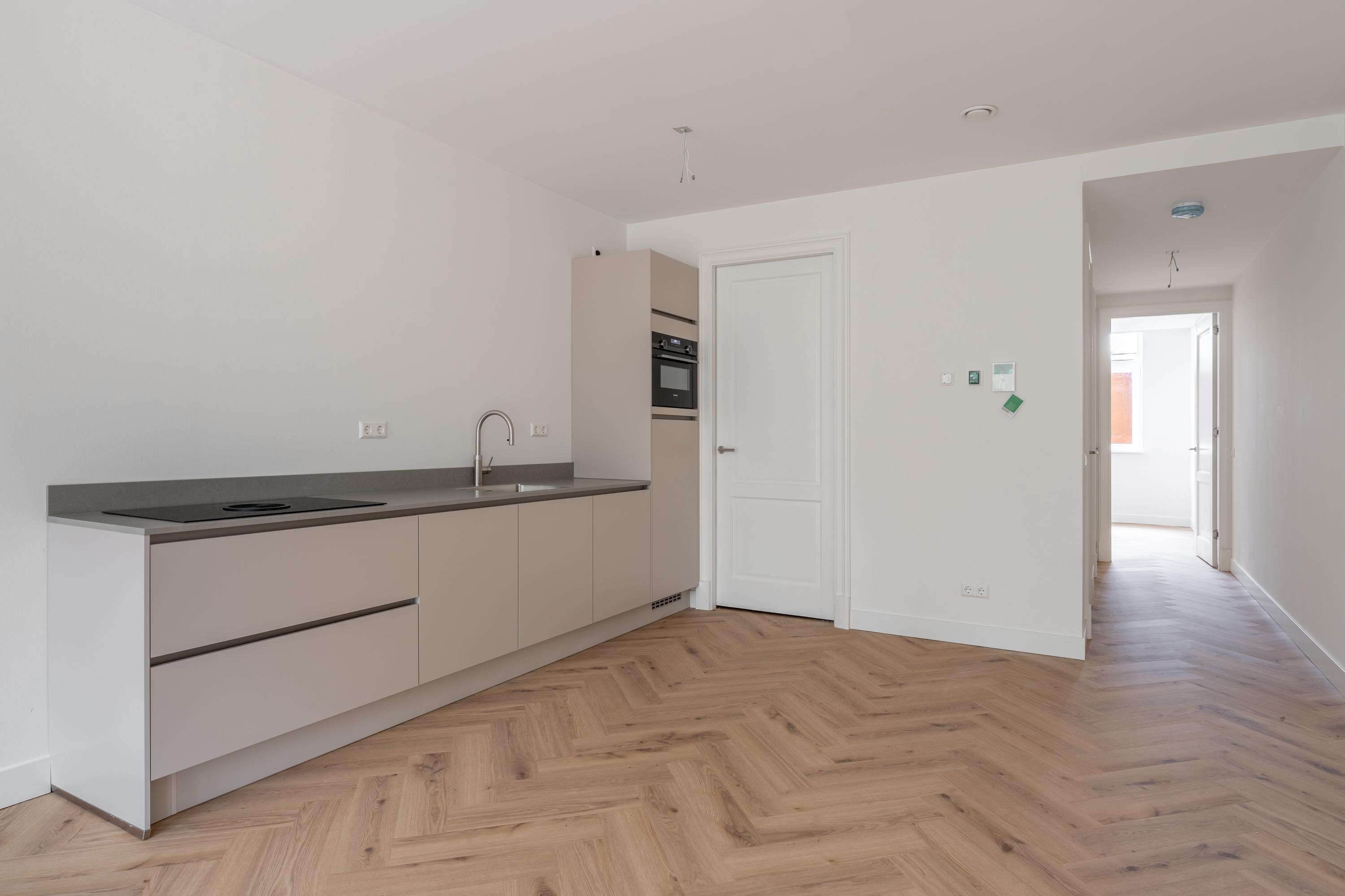 Flat Westzeedijk 140 A