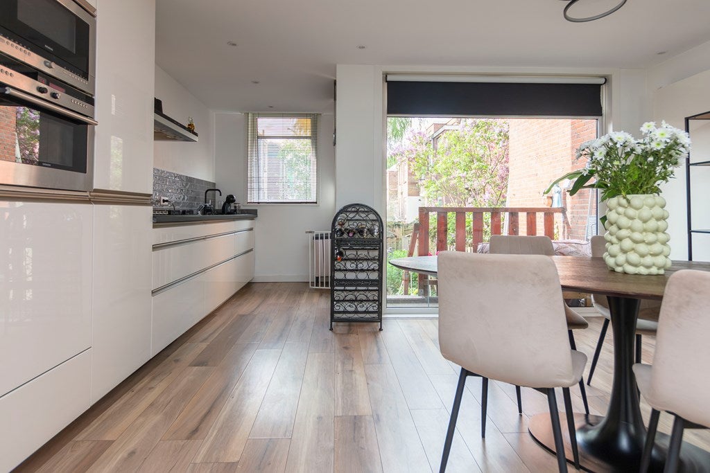 Appartement Van 's-Gravesandestraat 47 B in Schiedam