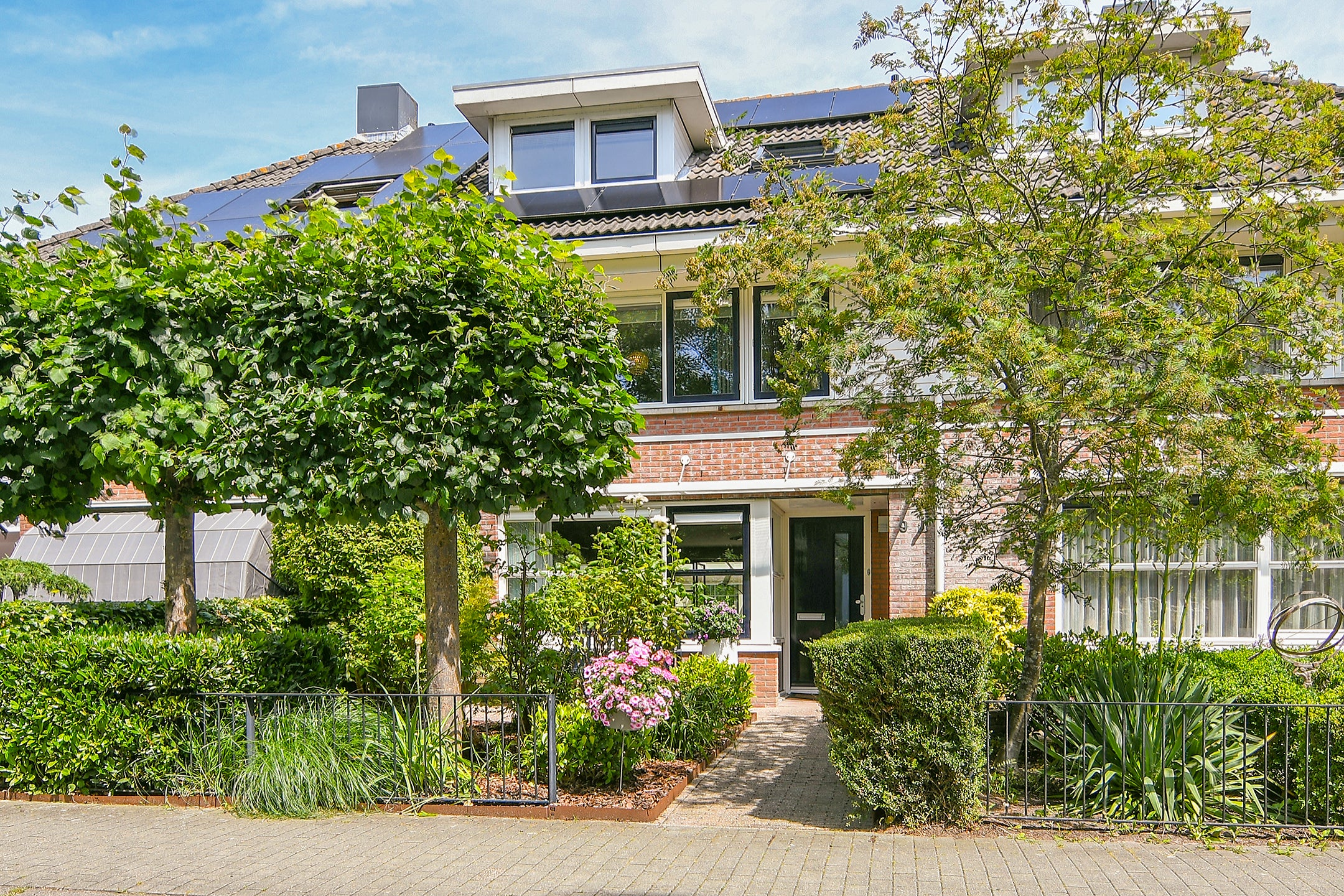 Huis Laan van Bizet 9 in Nieuw-Vennep