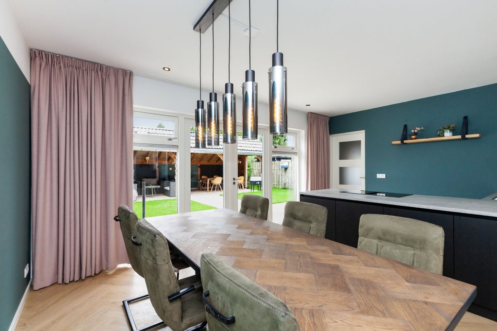 Woning te huur: Uitkruier, Heukelum