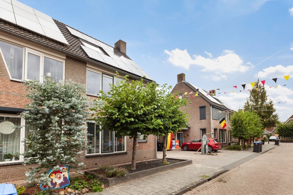 Woning te huur: Uitkruier, Heukelum