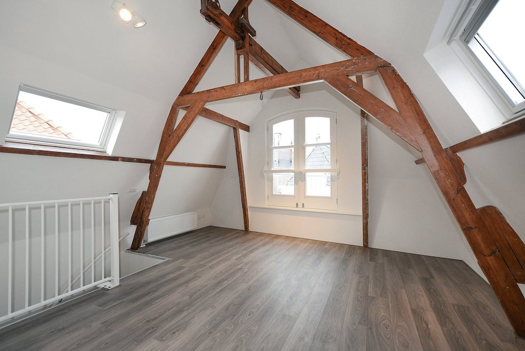 Appartement te huur: Oude Langendijk 12D, Delft