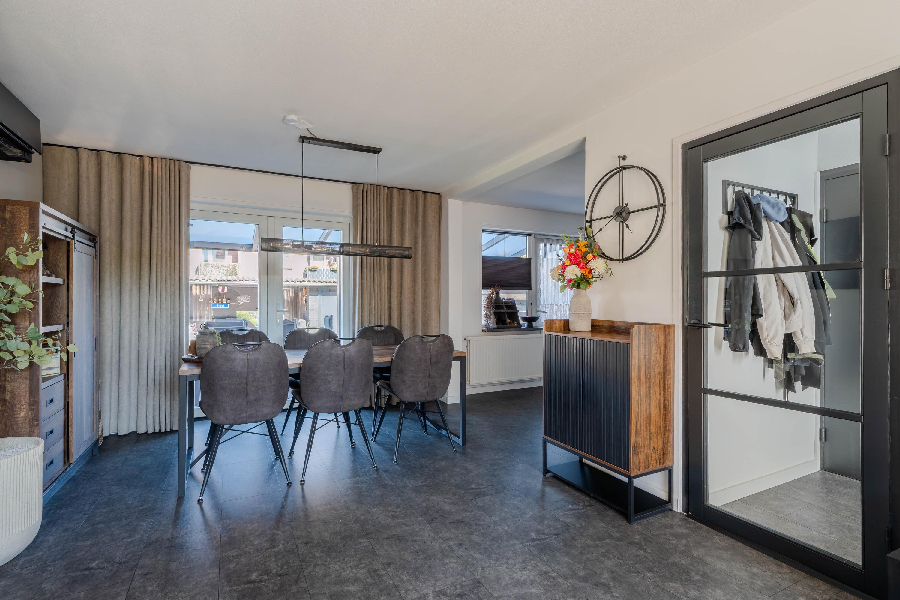 Hoekwoning te koop: Romeinenstraat 77, Steyl