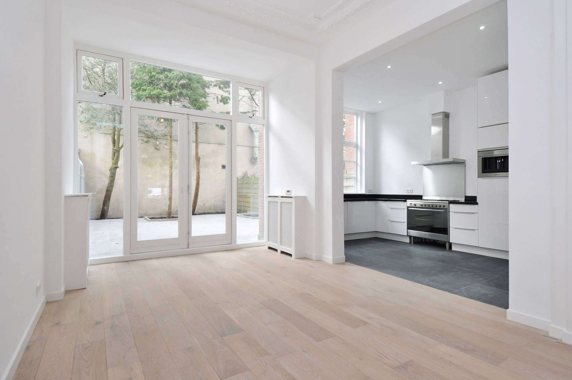 Te huur Huis Bezuidenhoutseweg in Den Haag