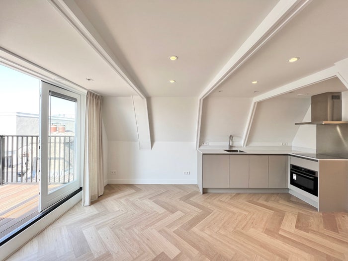 Te huur: Appartement Frederiksplein in Amsterdam