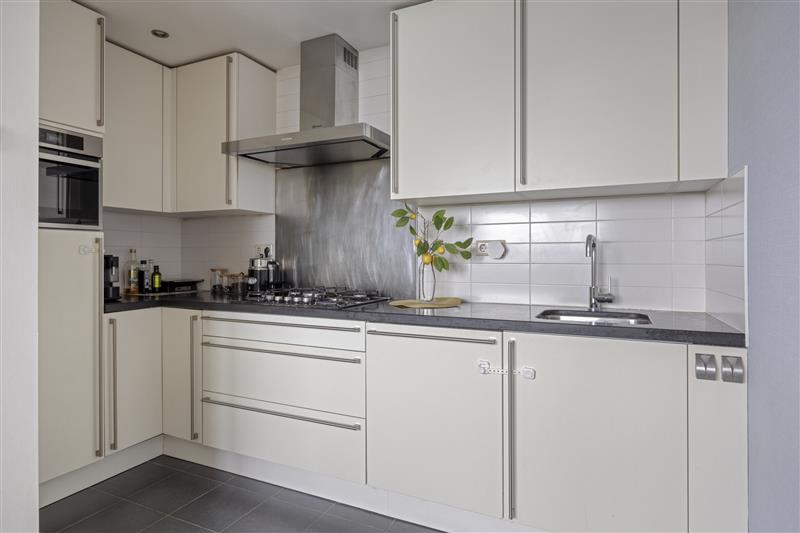 Appartement te koop: Spinnekop 80, Amsterdam