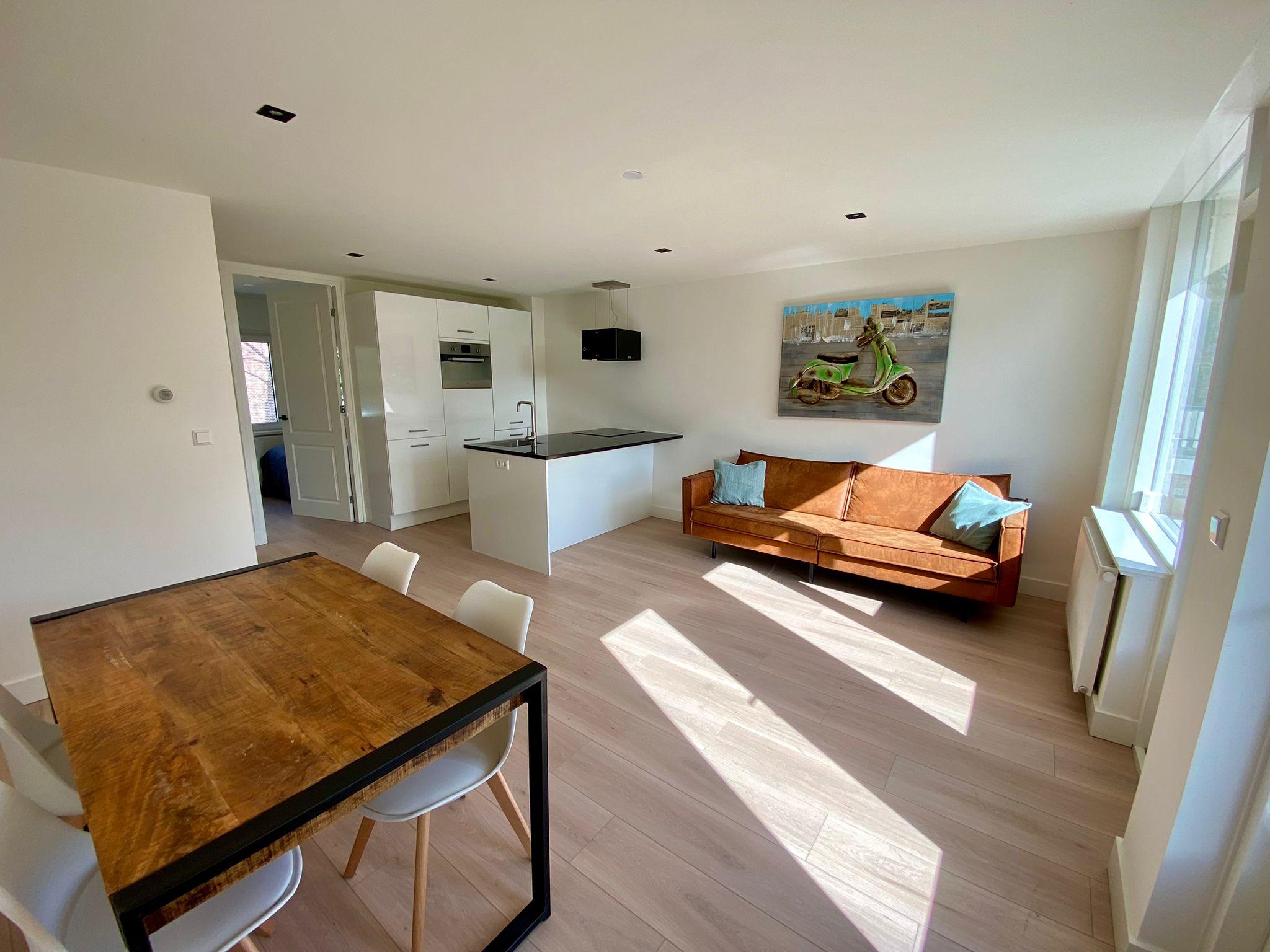 Appartement te huur: Fritz Conijnstraat 13B, Amsterdam