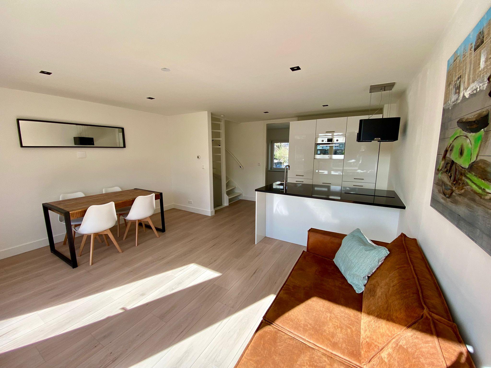 Appartement te huur: Fritz Conijnstraat 13B, Amsterdam