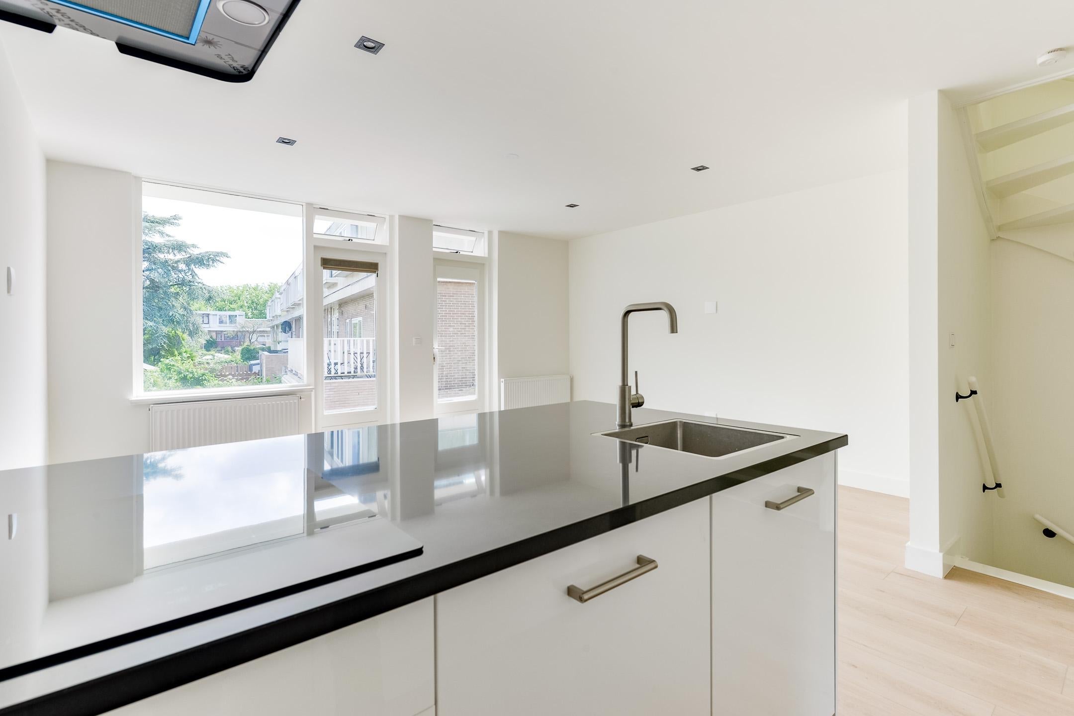 Appartement te huur: Fritz Conijnstraat 13B, Amsterdam