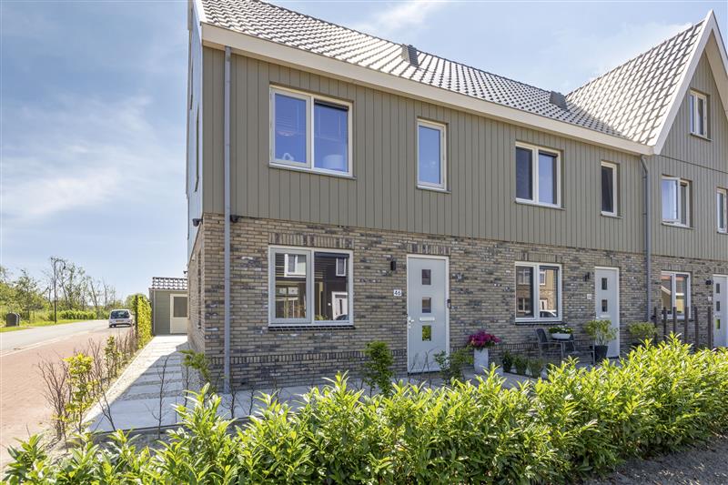 Huis Plevierstraat 46 in Oosthuizen