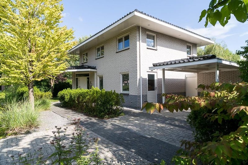Te huur Huis Mannus Frankenstraat in Almere
