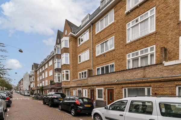 Appartement Reinier Claeszenstraat in Amsterdam