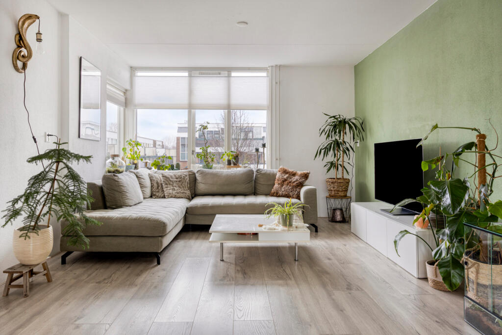 Appartement te koop: Baarnhoeve 74, Vlaardingen