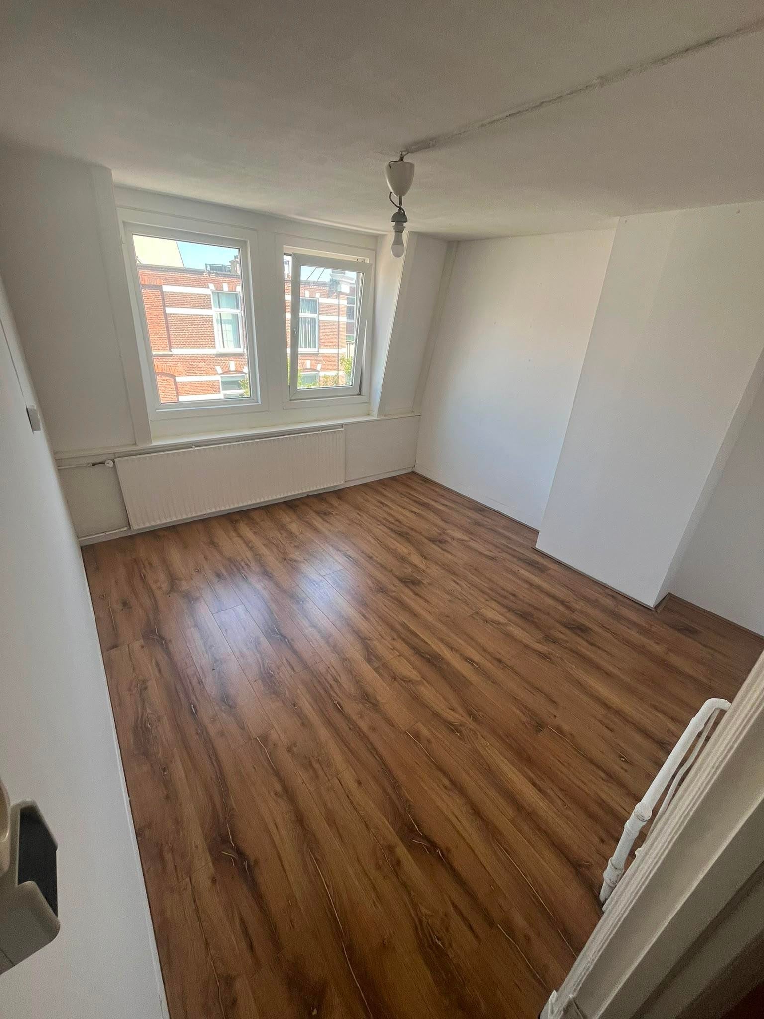Kamer Renbaanstraat in Den Haag