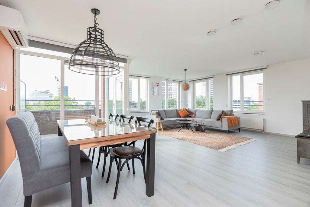 Appartement Piet Paaltjensplein 82 in Rotterdam