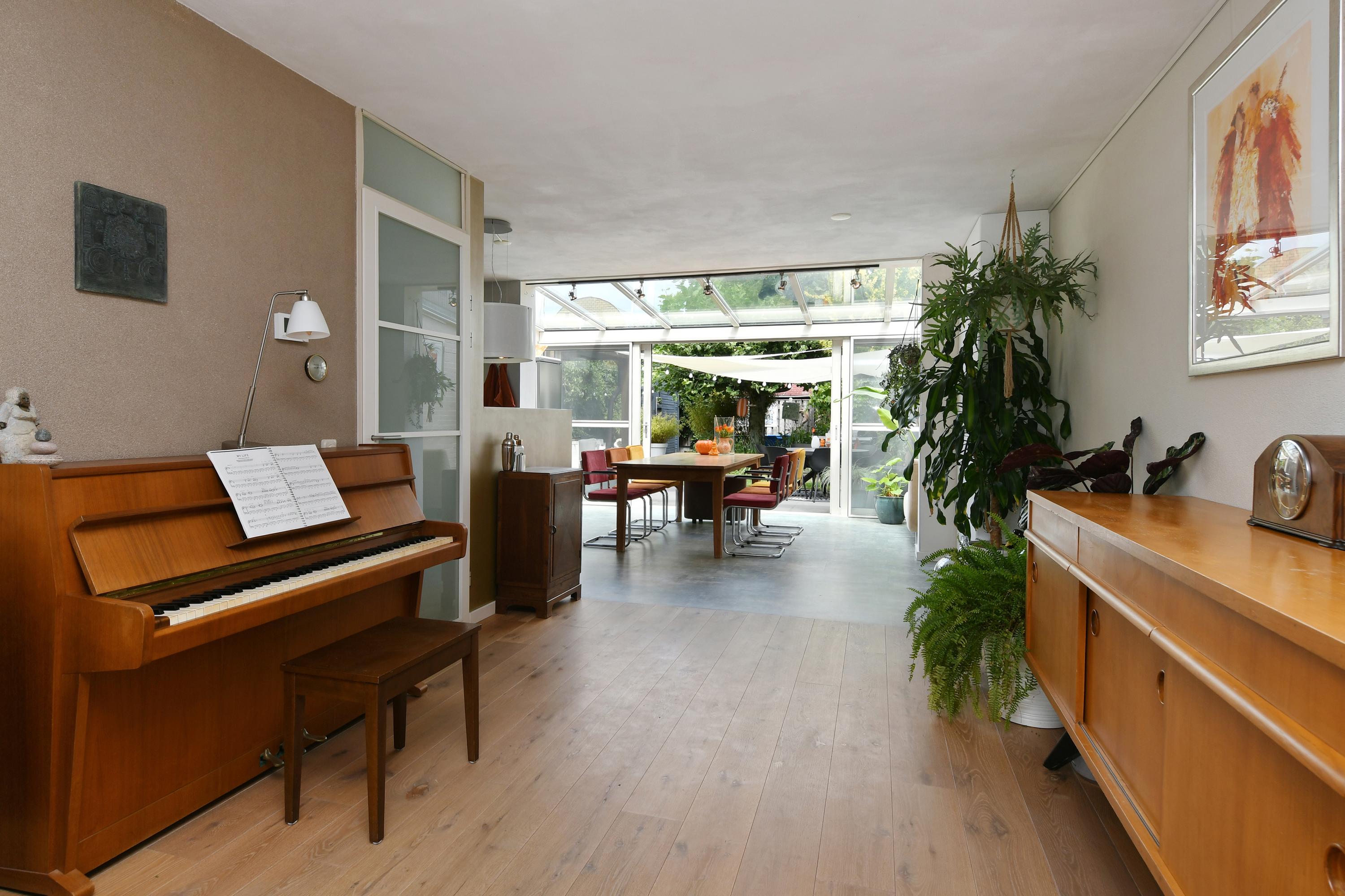 Tussenwoning te koop: Gustave Flaubertlaan 6, Eindhoven