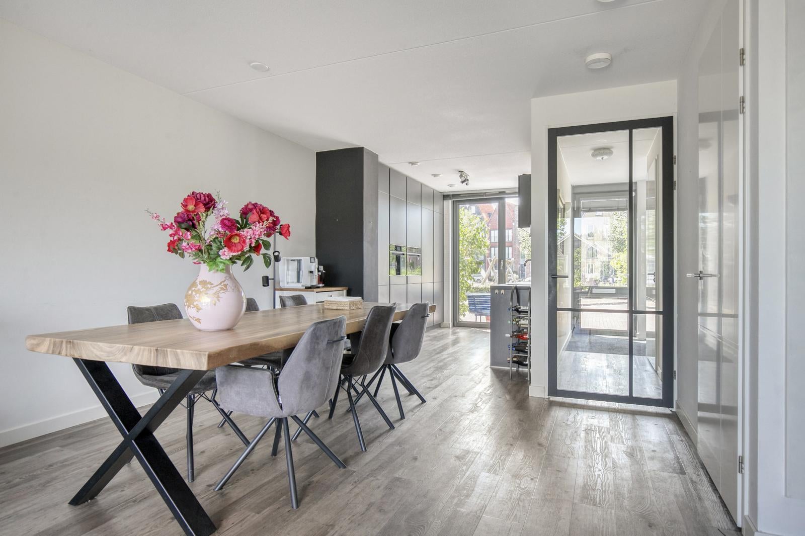 Tussenwoning te koop: Terschellingkade 62, Amersfoort