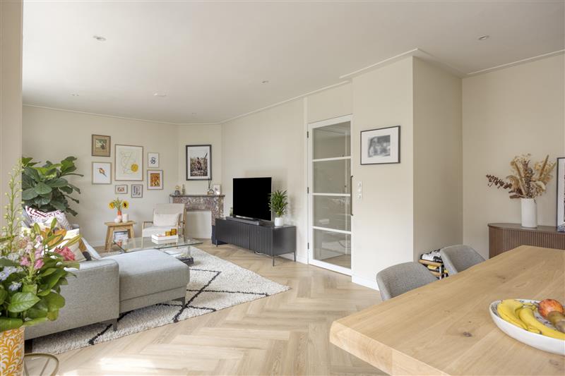 Appartement te koop: Waalstraat 126-2, Amsterdam