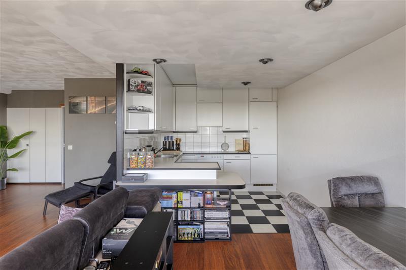 Appartement te koop: Burgemeester D. Kooimanweg 237, Purmerend