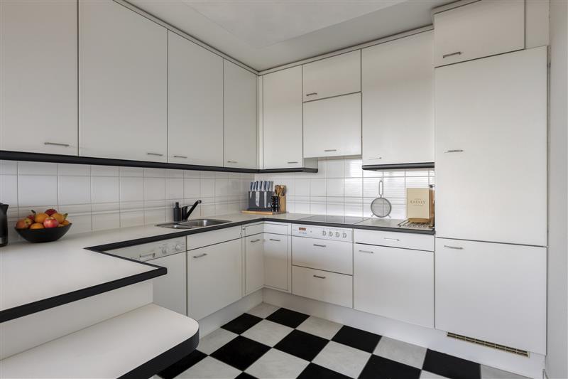 Appartement te koop: Burgemeester D. Kooimanweg 237, Purmerend