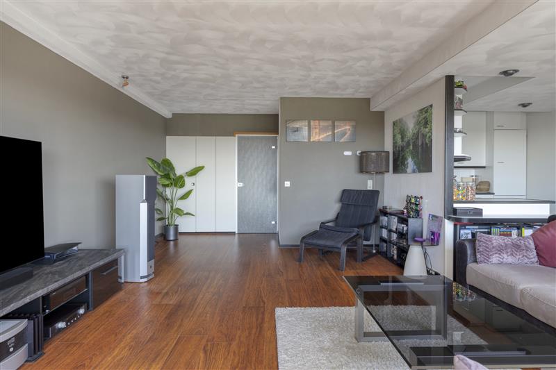 Appartement te koop: Burgemeester D. Kooimanweg 237, Purmerend