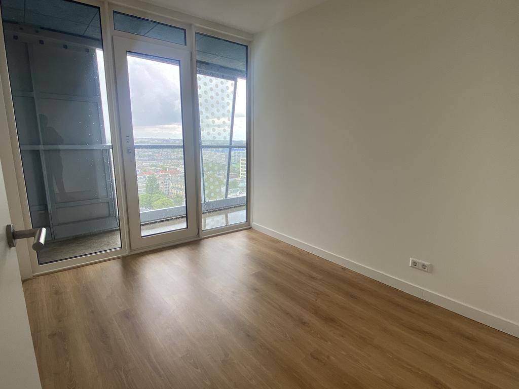 Appartement te huur: Kruisplein 990, Rotterdam