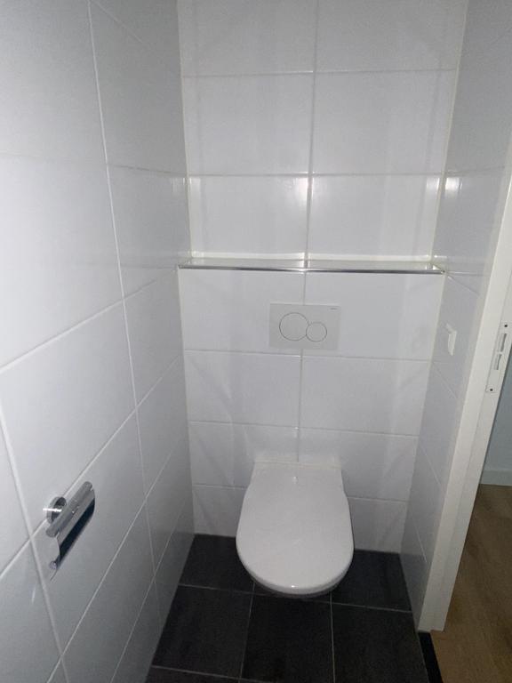 Appartement te huur: Kruisplein 990, Rotterdam